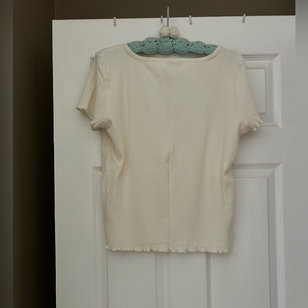 Two Crop Tops - Picture 7 of 7